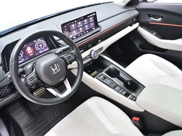 Honda Accord — Фото автомобиля 15