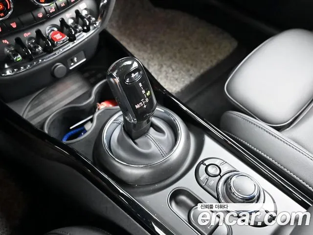 MINI Clubman — Фото автомобиля 9
