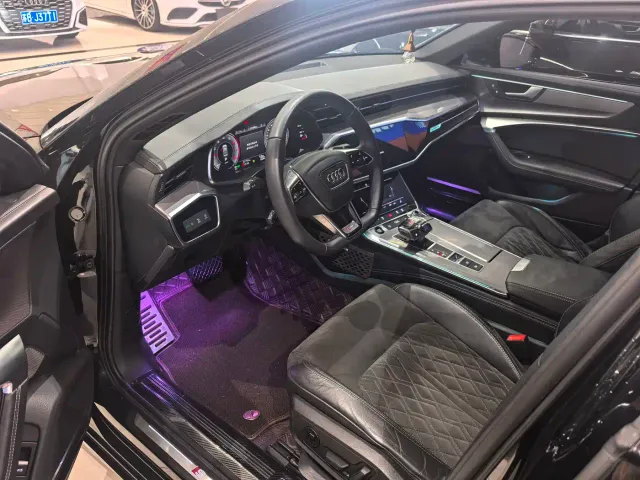 Audi A6L — Фото автомобиля 2
