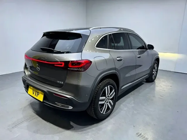 Mercedes-Benz EQA — Фото автомобиля 6