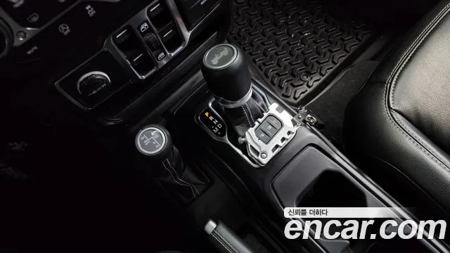 Jeep Wrangler Wrangler (JL) — Фото автомобиля 9