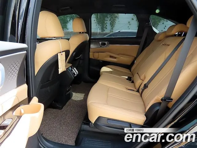 Kia Sorento — Фото автомобиля 3