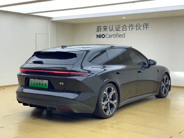 Nio ET5 Touring — Фото автомобиля 28