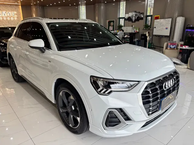 Audi Q3 — Фото автомобиля 6