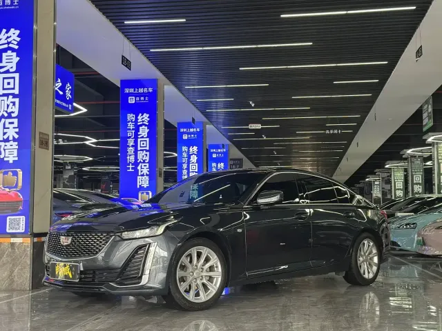Фотография автомобиля — Cadillac CT5