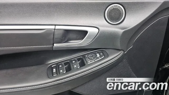 Hyundai Sonata Sonata (DN8) 2.0 LPG(Для проката) — Фото автомобиля 20