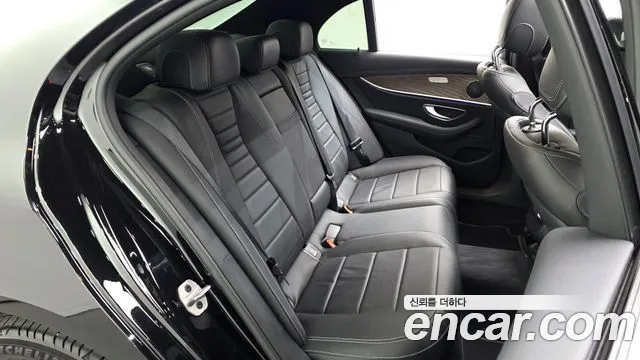 Mercedes-Benz E-Class W213 — Фото автомобиля 18