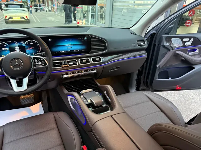 Mercedes-Benz GLE-Class — Фото автомобиля 15