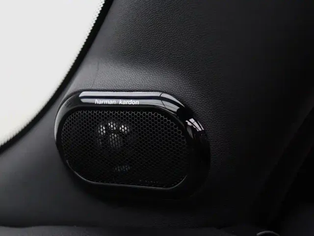 MINI Hatch — Фото автомобиля 24