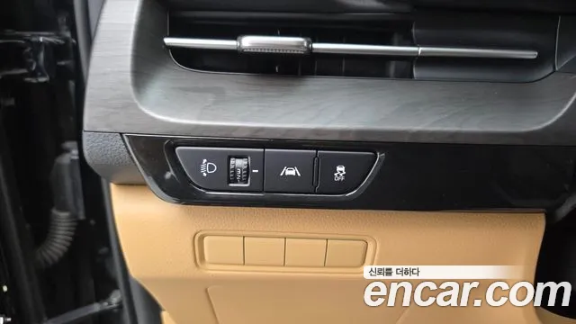 Kia Carnival Generation 4 — Фото автомобиля 16