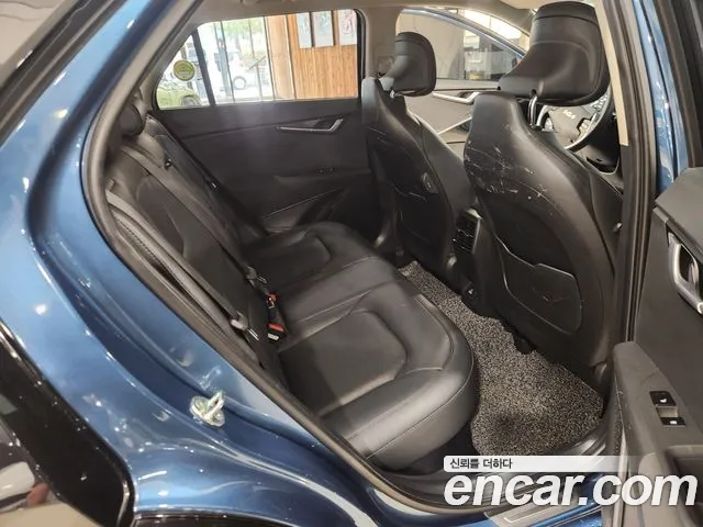 Kia Niro The All New — Фото автомобиля 16