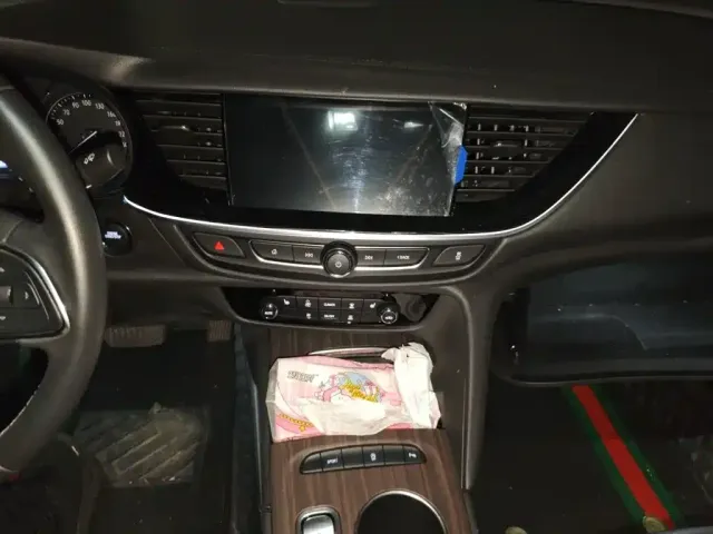 Buick Regal 2024 25T Ultra Comfort Edition — Фото автомобиля 9