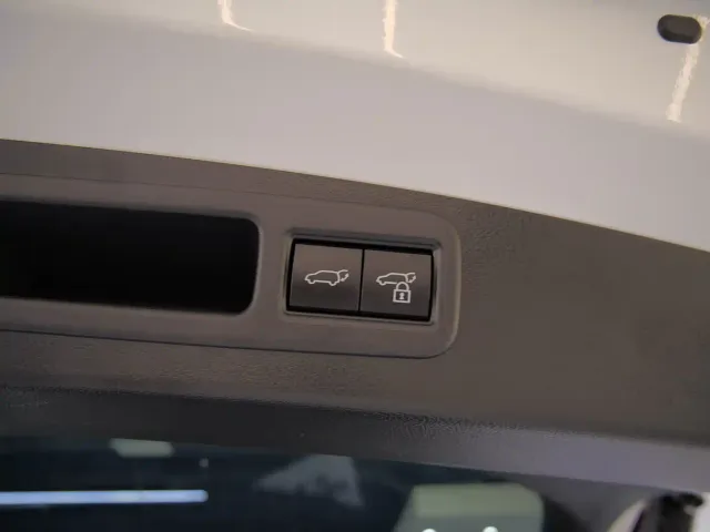 Lexus RX — Фото автомобиля 18