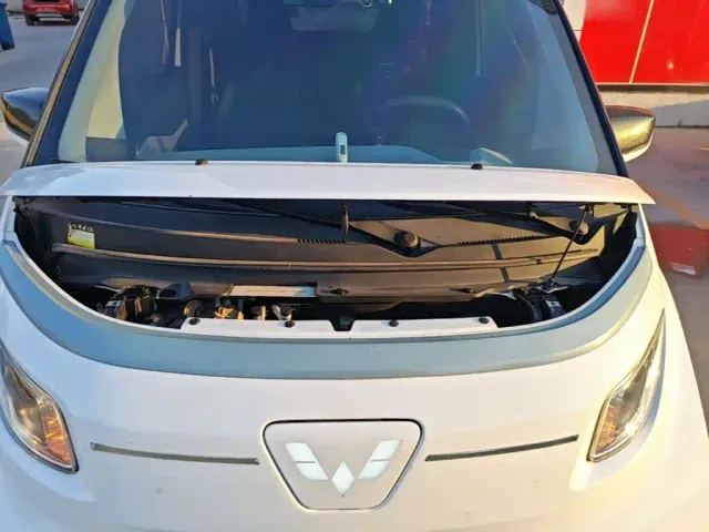 Wuling NanoEV — Фото автомобиля 19