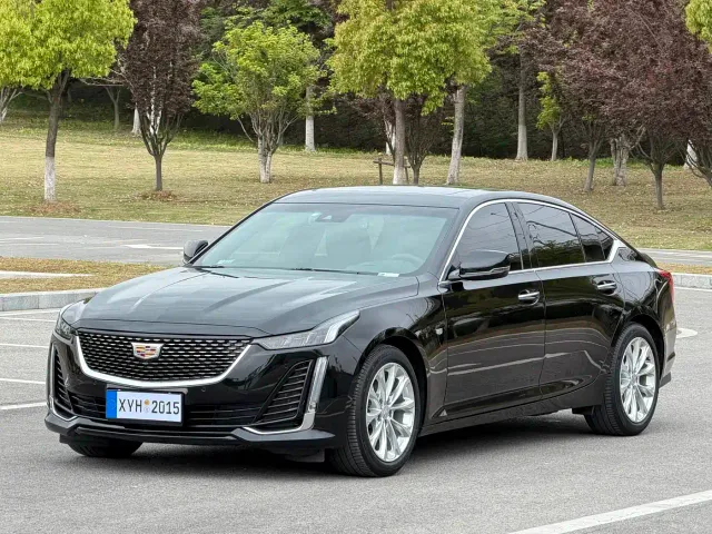 Фотография автомобиля — Cadillac CT5