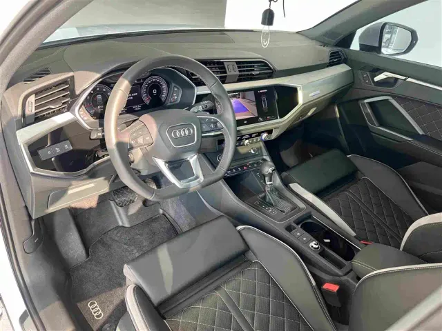 Audi Q3 — Фото автомобиля 19