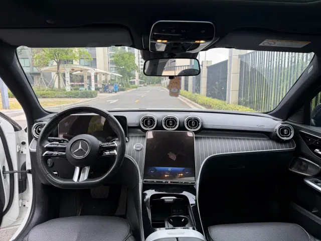 Mercedes-Benz C-Class — Фото автомобиля 10
