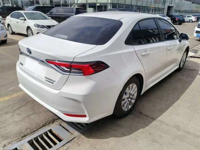 Toyota Corolla — Фото автомобиля 5