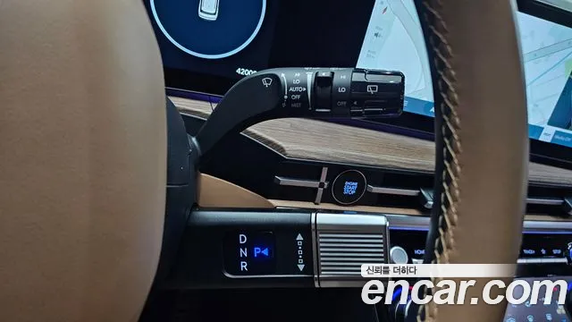 Hyundai Santa Fe MX5 — Фото автомобиля 8