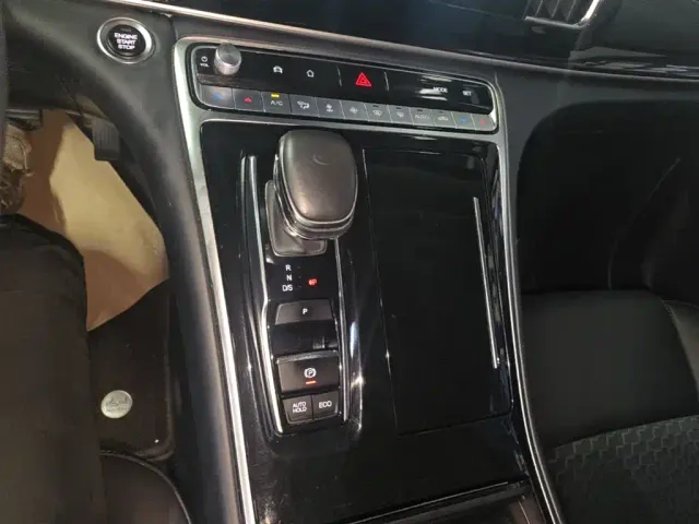 GAC Trumpchi M8 — Фото автомобиля 13