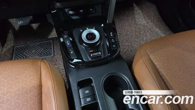 Kia Seltos New — Фото автомобиля 9