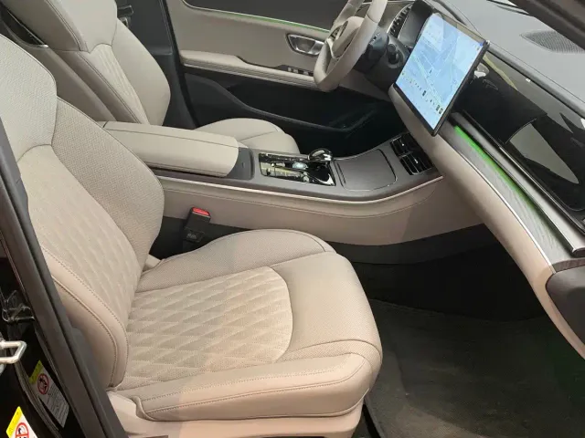 BYD Han — Фото автомобиля 14