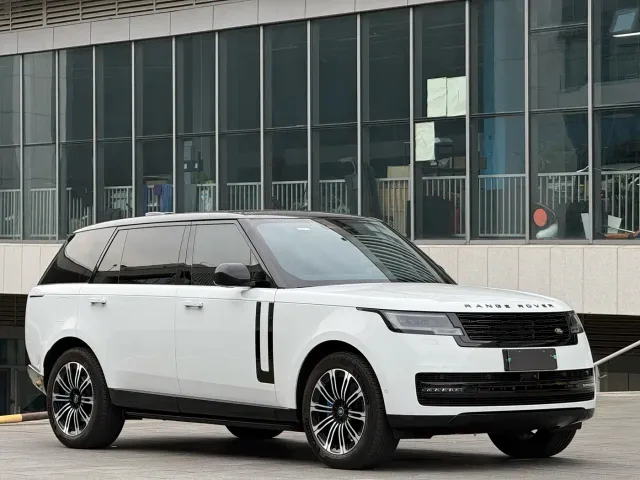 Land Rover Range Rover — Фото автомобиля 3