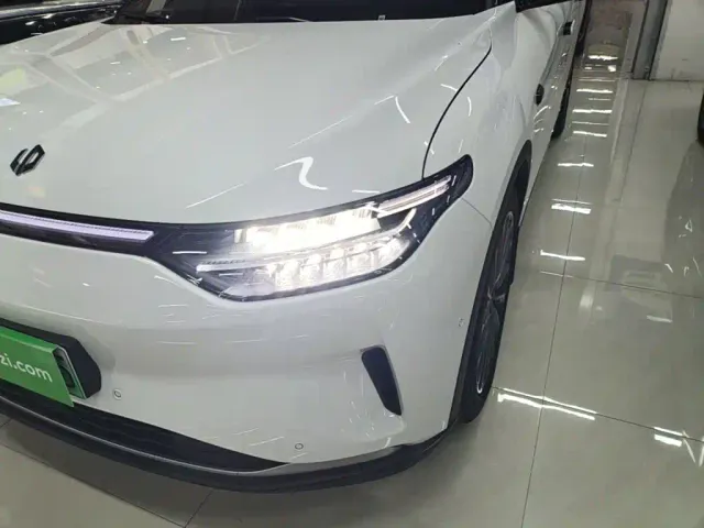 Leapmotor C11 — Фото автомобиля 23