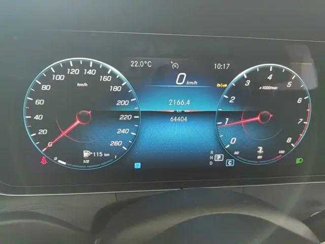 Mercedes-Benz E-Class — Фото автомобиля 11