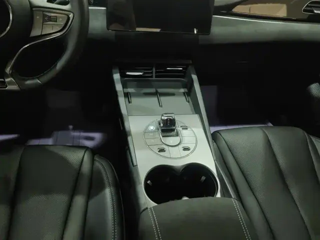 BYD Seal 06 — Фото автомобиля 16
