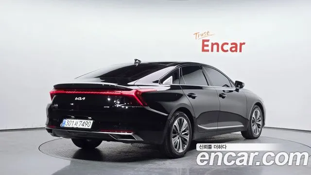 Kia K8 Hybrid — Фото автомобиля 2