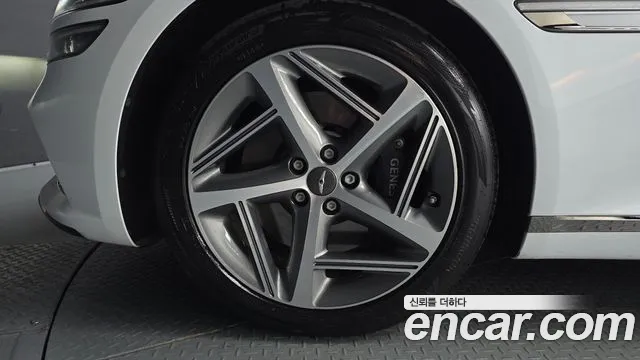 Genesis G80 Бензин 2.5 турбо 2WD — Фото автомобиля 5