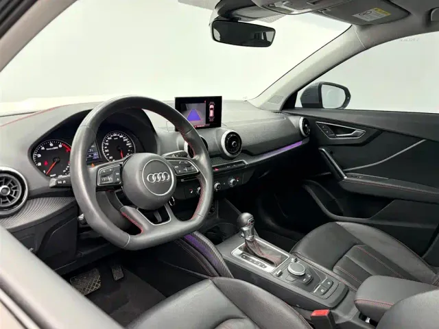 Audi Q2L — Фото автомобиля 14