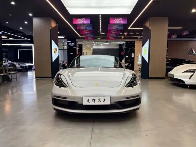Porsche 718 — Фото автомобиля 2