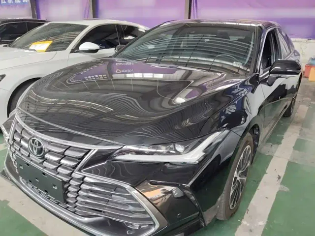 Фотография автомобиля — Toyota Avalon