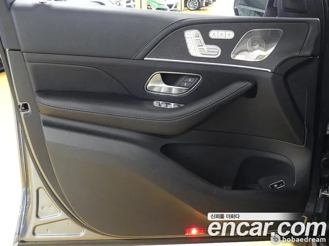 Mercedes-Benz GLE-Class — Фото автомобиля 11
