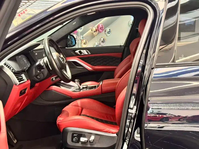BMW X6 M — Фото автомобиля 15