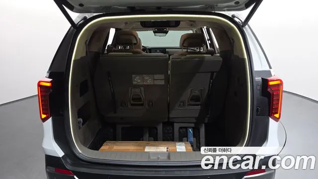 Kia Carnival 4th Gen — Фото автомобиля 25