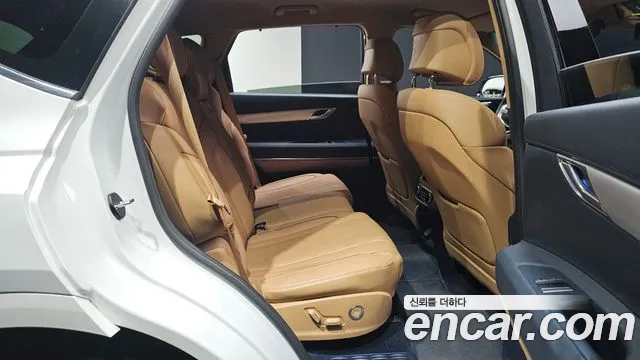 Genesis GV80 — Фото автомобиля 17