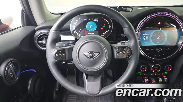 Mini Cooper Cooper Classic — Фото автомобиля 13