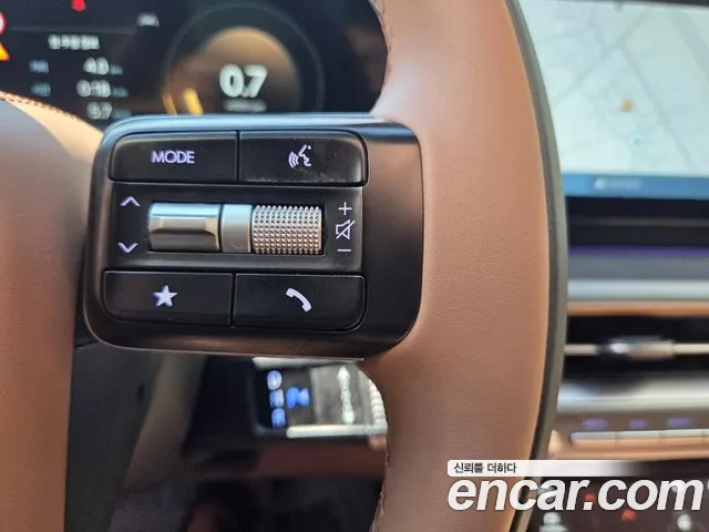 Hyundai Grandeur Grandeur (GN7) 2.5 Бензин 2WD — Фото автомобиля 18