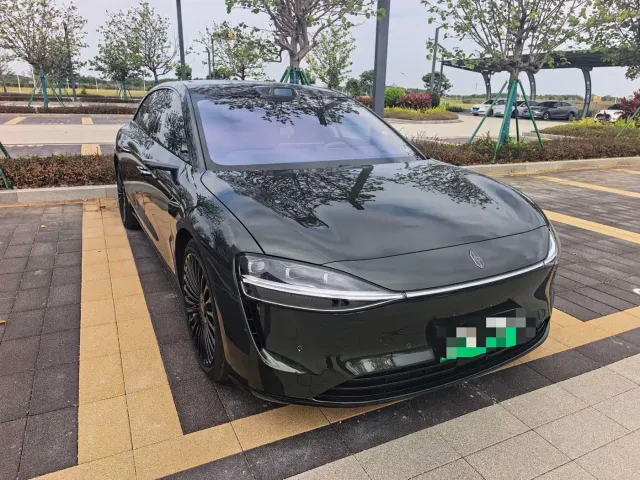 Stelato S9T — Фото автомобиля 3