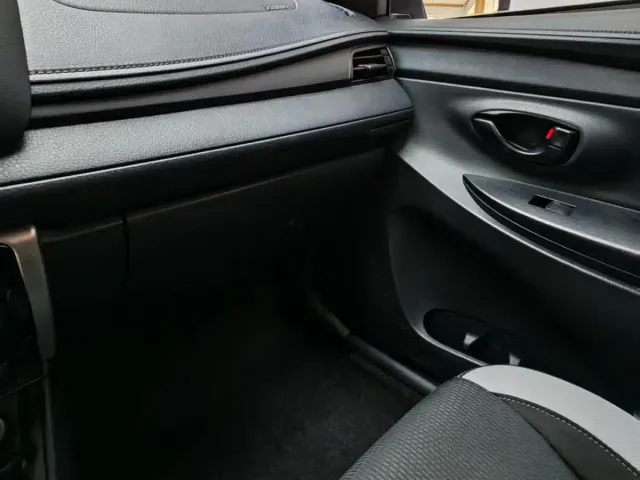 Toyota YARiS L Zhi Xuan — Фото автомобиля 15