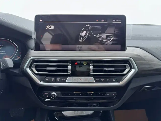 BMW X3 — Фото автомобиля 4