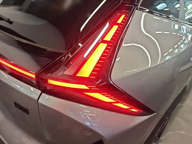 Geely Boyue — Фото автомобиля 7