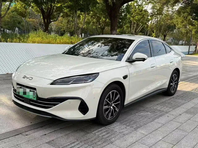 Фотография автомобиля — BYD Seal 06