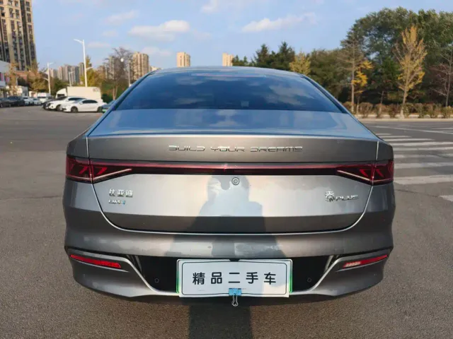 BYD Qin PLUS — Фото автомобиля 8