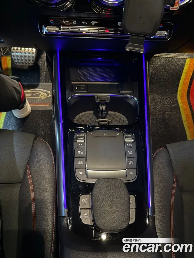 Mercedes-Benz GLA-Class H247 — Фото автомобиля 9