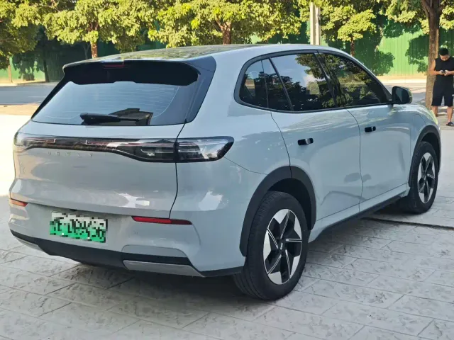 Geely Galaxy E5 — Фото автомобиля 7