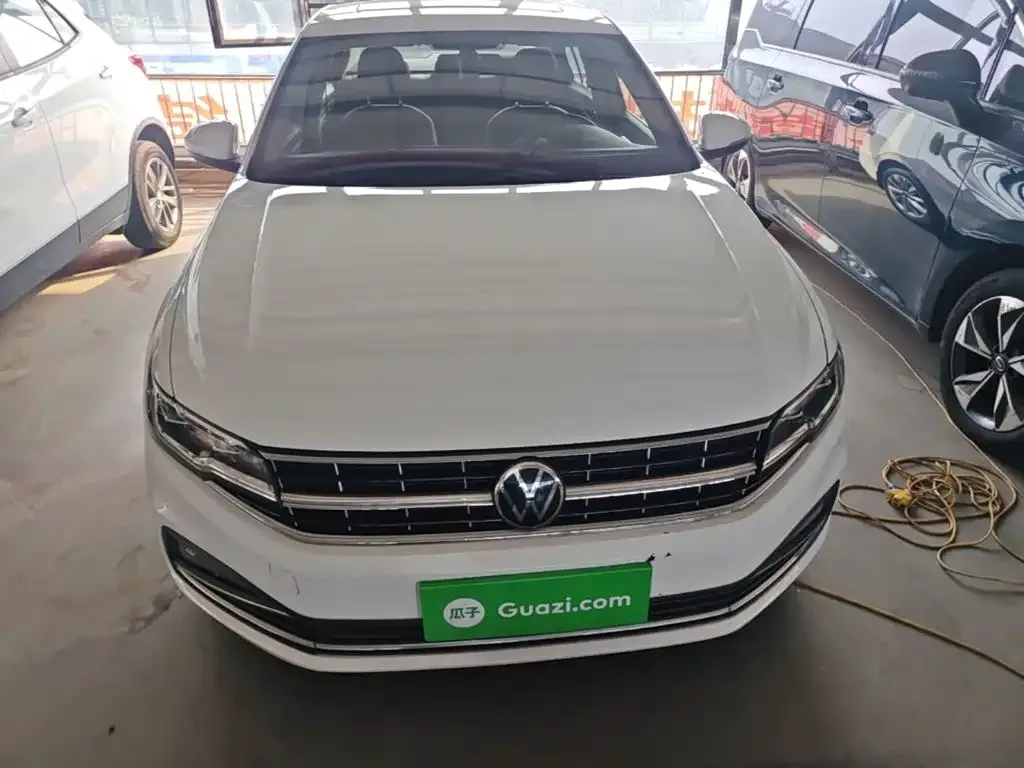 Volkswagen Bora 2021 1.5L Automatic Elite Smart Edition — Фото автомобиля 2